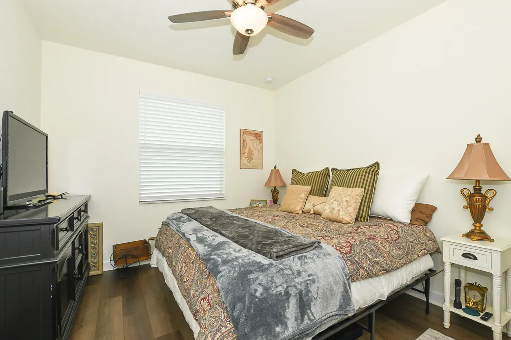 7472 NW Greenspring Street Port St Lucie FL 34987