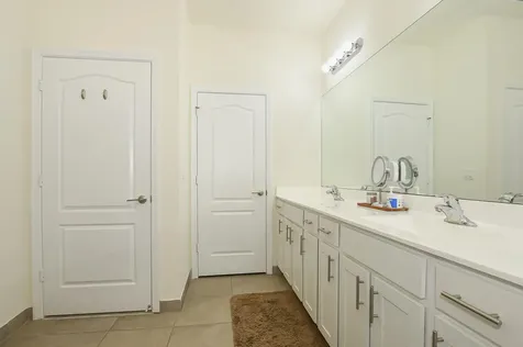 7472 NW Greenspring Street Port St Lucie FL 34987