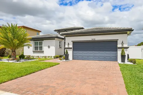 7472 NW Greenspring Street Port St Lucie FL 34987