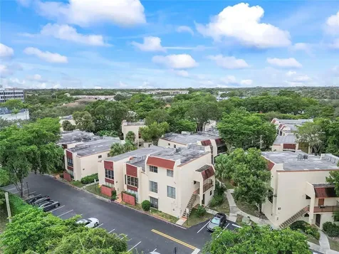 301 N Pine Island Road Plantation FL 33324
