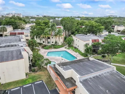 301 N Pine Island Road Plantation FL 33324