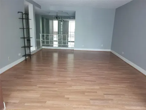 3720 Inverrary Drive Lauderhill FL 33319