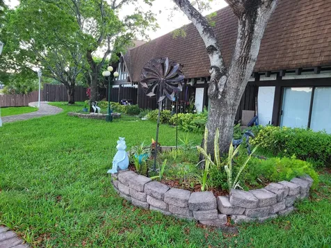 3720 Inverrary Drive Lauderhill FL 33319