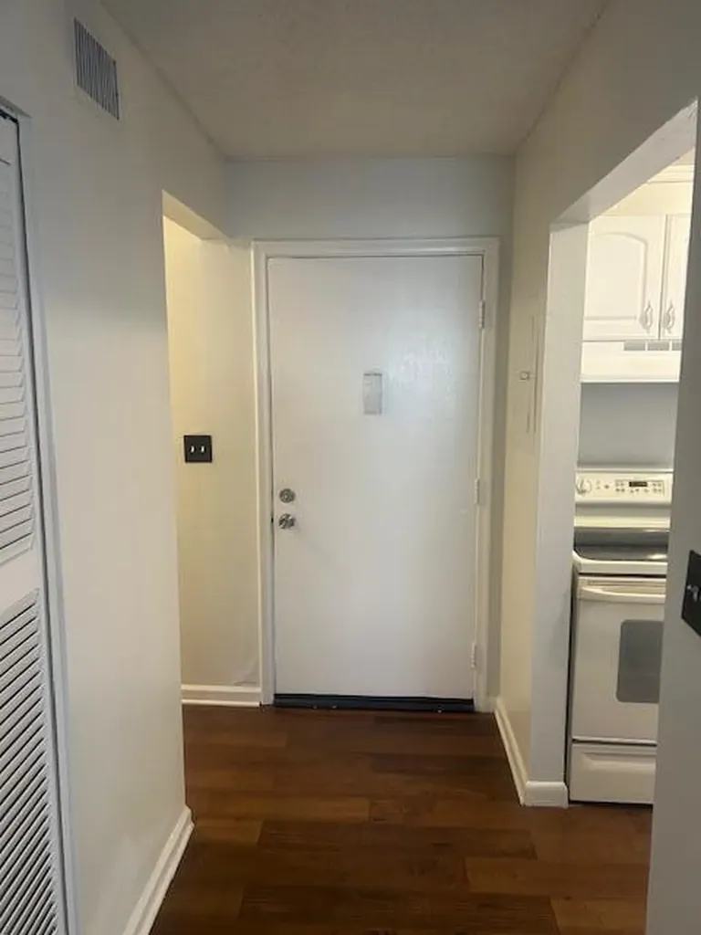 6054 Forest Hill Boulevard West Palm Beach FL 33415