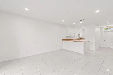 1118 Lake Terrace Boynton Beach FL 33426