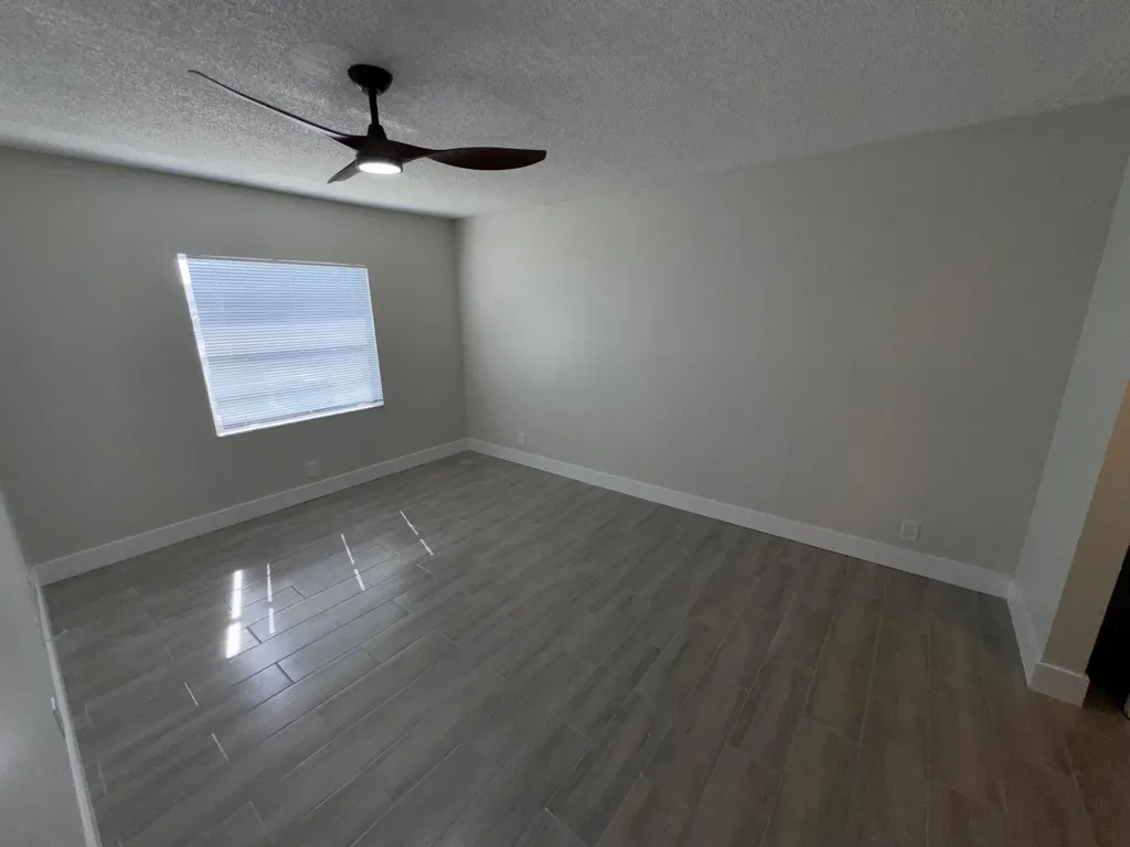 1798 Abbey Road West Palm Beach FL 33415