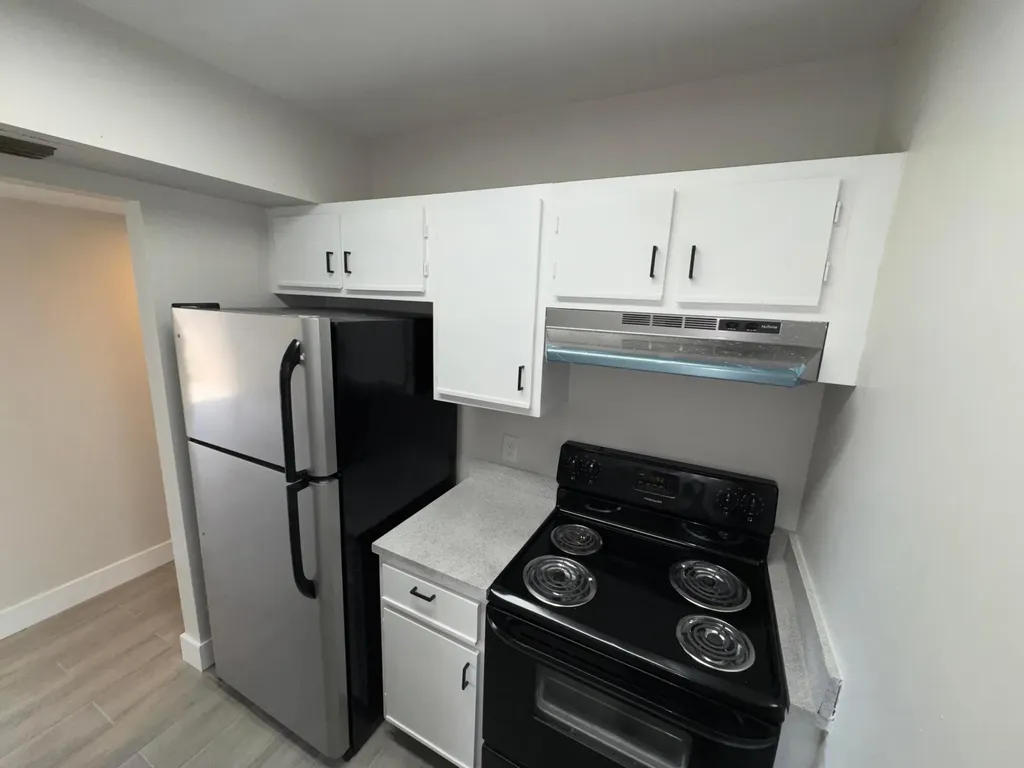 1798 Abbey Road West Palm Beach FL 33415
