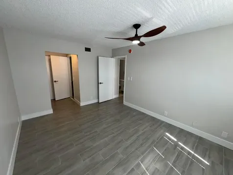 1798 Abbey Road West Palm Beach FL 33415