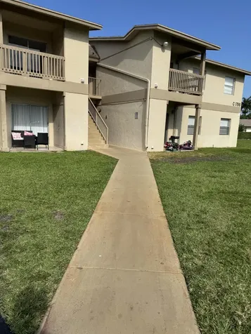1798 Abbey Road West Palm Beach FL 33415