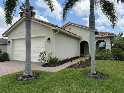 11304 SW Mountain Ash Circle Port St Lucie FL 34987