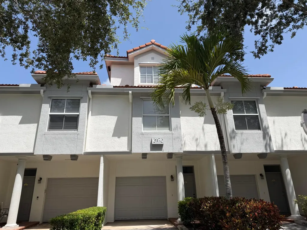 2052 Alta Meadows Lane Delray Beach FL 33444