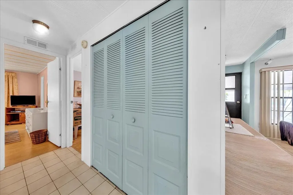 252 NW 53rd Court Deerfield Beach FL 33064