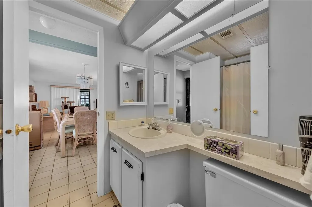 252 NW 53rd Court Deerfield Beach FL 33064
