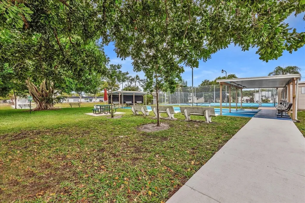 252 NW 53rd Court Deerfield Beach FL 33064