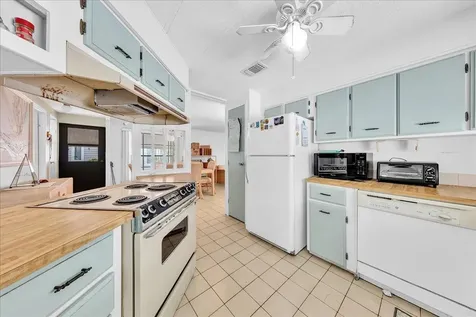 252 NW 53rd Court Deerfield Beach FL 33064