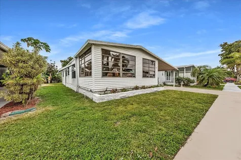252 NW 53rd Court Deerfield Beach FL 33064