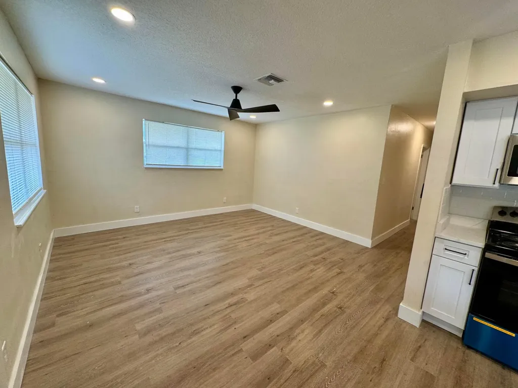 2131 NW 6th Street Fort Lauderdale FL 33311