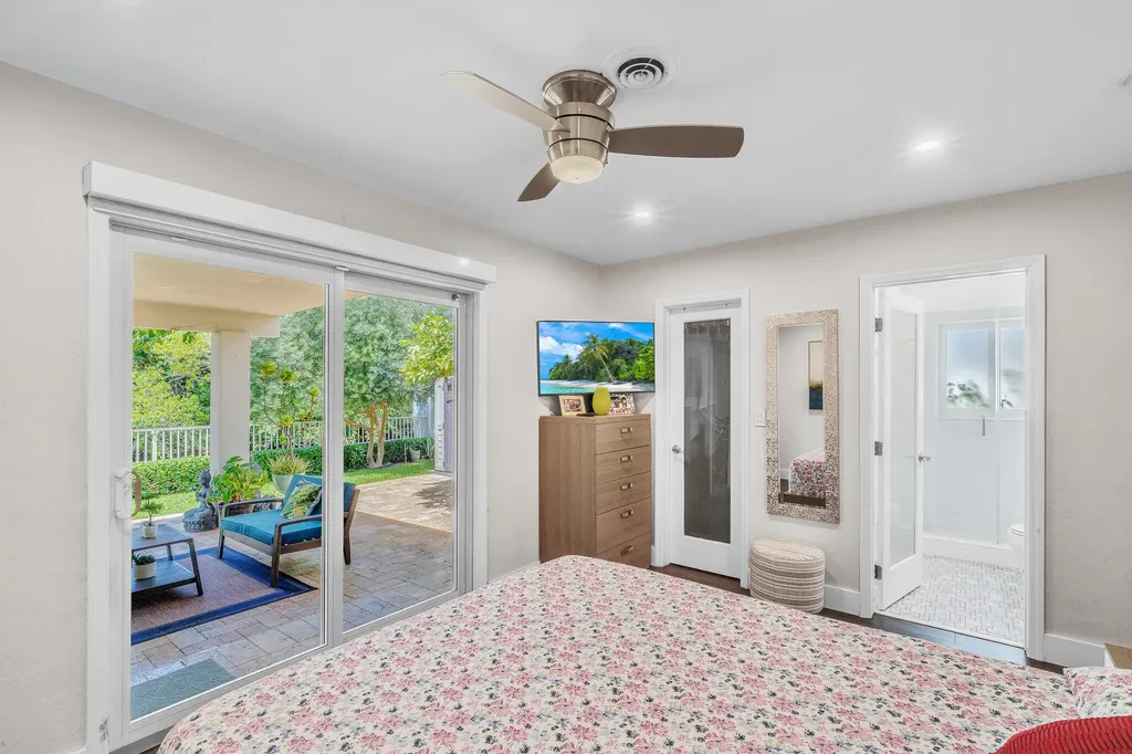 3291-3293 NE 18th Terrace Oakland Park FL 33306