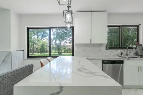 4190 SW 4th Street Plantation FL 33317