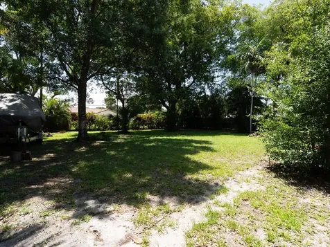 4190 SW 4th Street Plantation FL 33317