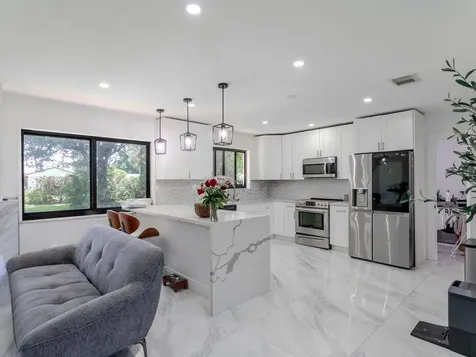 4190 SW 4th Street Plantation FL 33317
