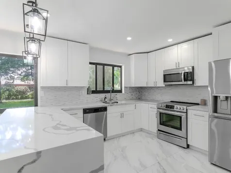 4190 SW 4th Street Plantation FL 33317