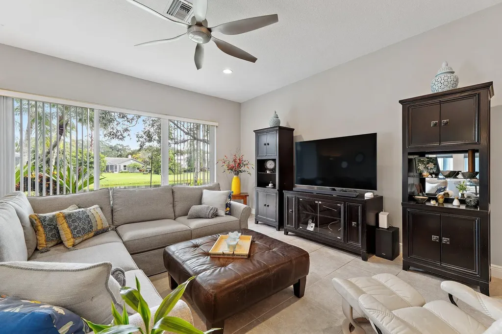 18647 SE Lakeside Drive Jupiter FL 33469