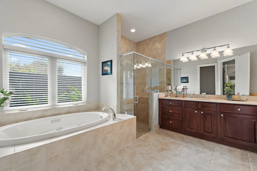 18647 SE Lakeside Drive Jupiter FL 33469