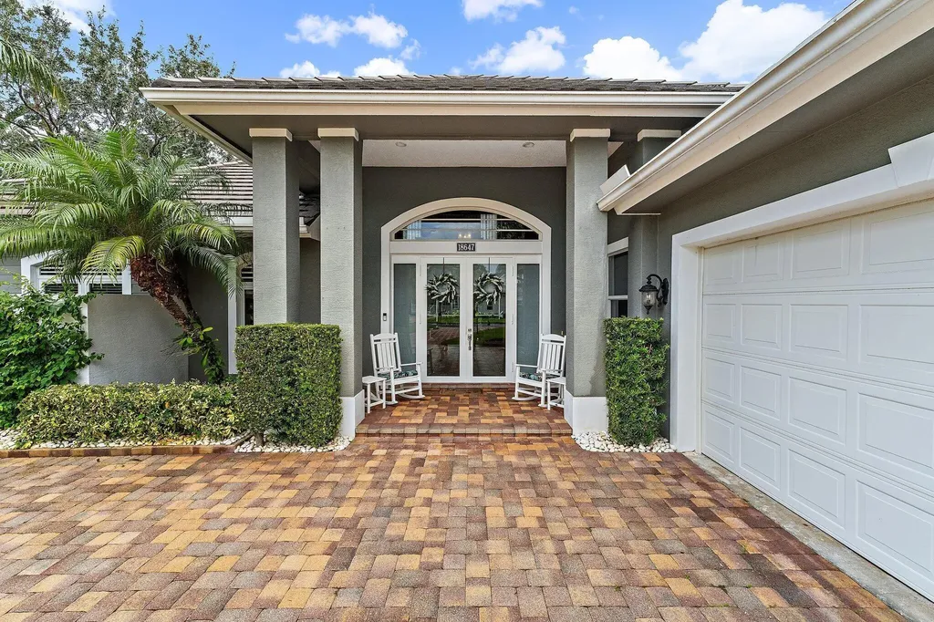 18647 SE Lakeside Drive Jupiter FL 33469