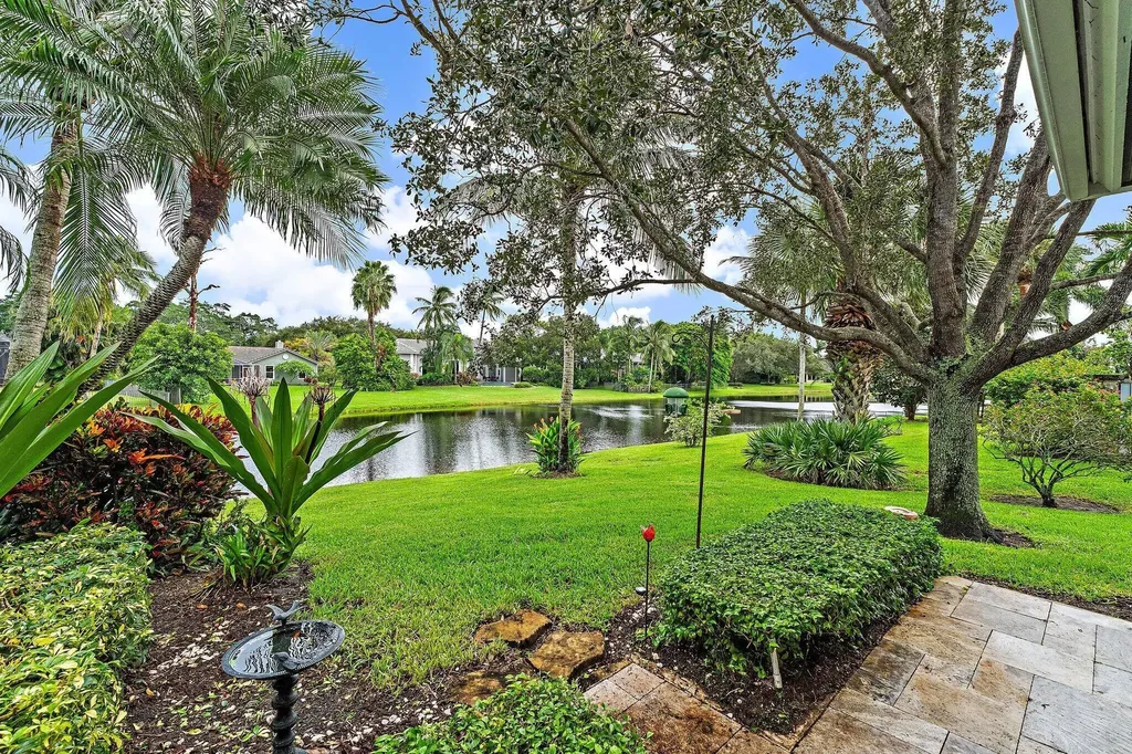 18647 SE Lakeside Drive Jupiter FL 33469