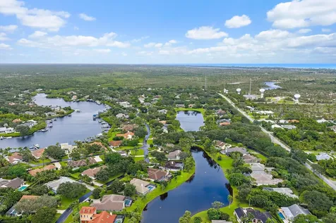 18647 SE Lakeside Drive Jupiter FL 33469