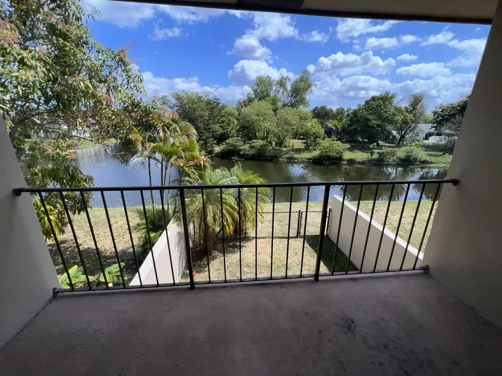 3177 Coral Springs Drive Coral Springs FL 33065