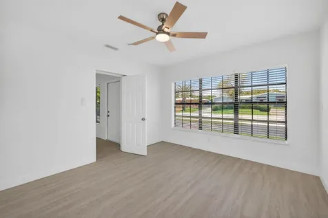 4807 NE 18th Avenue Oakland Park FL 33334