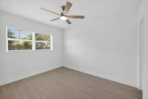 4807 NE 18th Avenue Oakland Park FL 33334