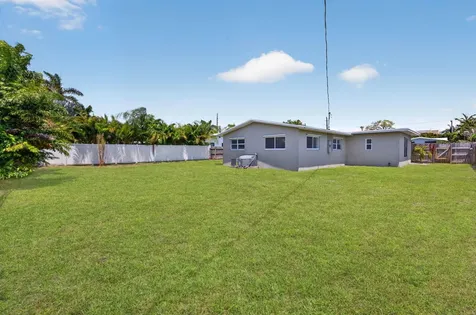 4807 NE 18th Avenue Oakland Park FL 33334