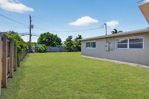 4807 NE 18th Avenue Oakland Park FL 33334