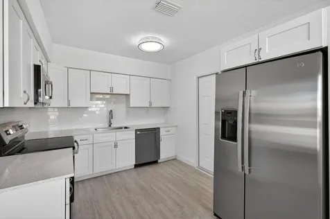 4807 NE 18th Avenue Oakland Park FL 33334