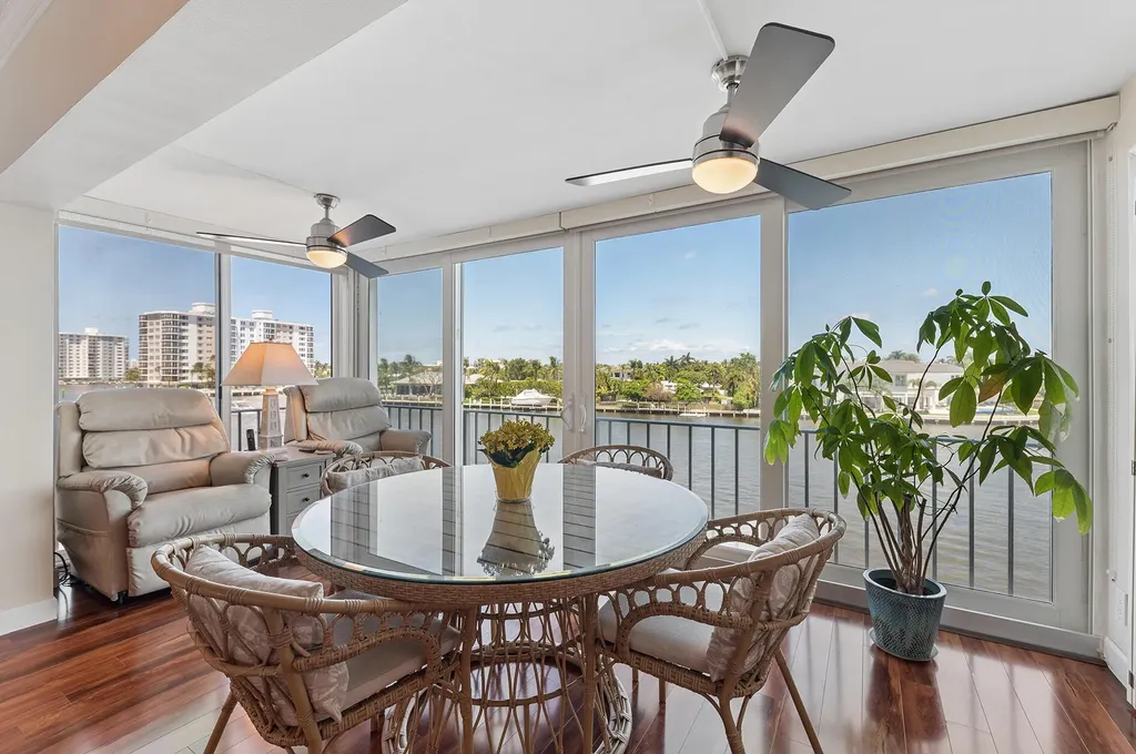 555 SE 6th Avenue Delray Beach FL 33483