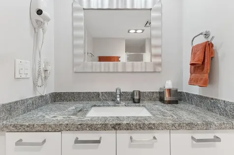 555 SE 6th Avenue Delray Beach FL 33483