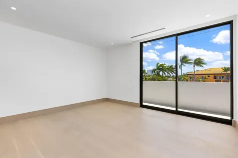 1351 Cocoanut Road Boca Raton FL 33432