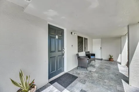 2633 NE 3rd Avenue Wilton Manors FL 33334