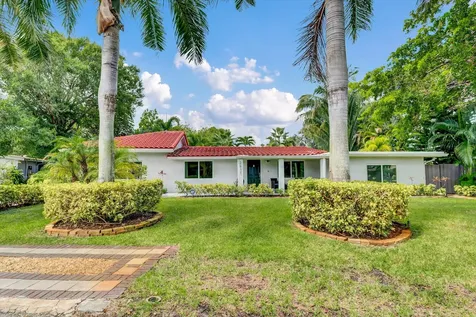2633 NE 3rd Avenue Wilton Manors FL 33334