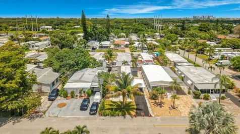 2611 E Marina Drive Dania Beach FL 33312