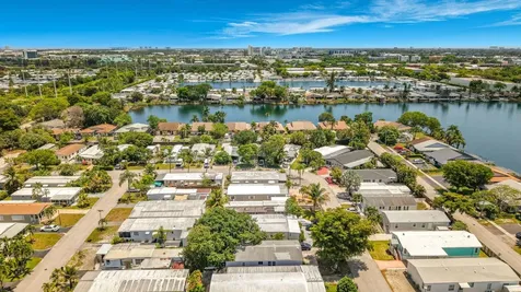 2611 E Marina Drive Dania Beach FL 33312