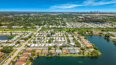 2611 E Marina Drive Dania Beach FL 33312