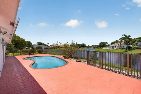 8725 Banyan Court Tamarac FL 33321