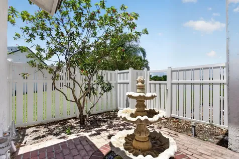 8725 Banyan Court Tamarac FL 33321