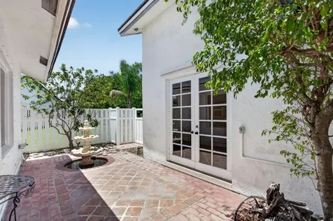 8725 Banyan Court Tamarac FL 33321