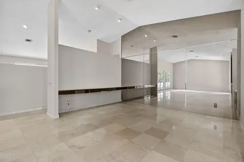 8725 Banyan Court Tamarac FL 33321