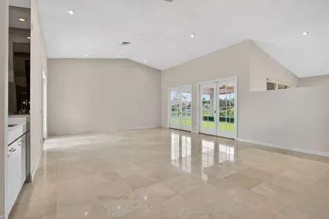 8725 Banyan Court Tamarac FL 33321